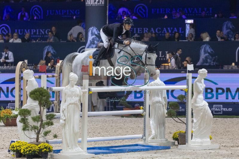 Bassan Filippo (ITA) riding Quick Boy 17_Verona_20241109_SS358431.jpg